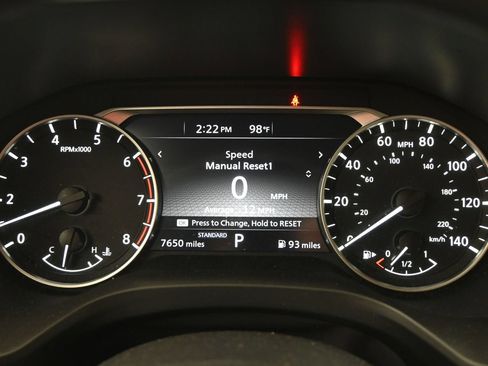 Certified 2023 Nissan Rogue SV FWD image 19