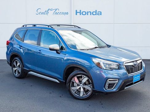 Used 2021 Subaru Forester Touring AWD/4WD image 2