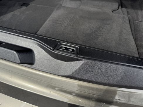 Used 2023 BMW X5 xDrive45e w/ Executive Package image 21