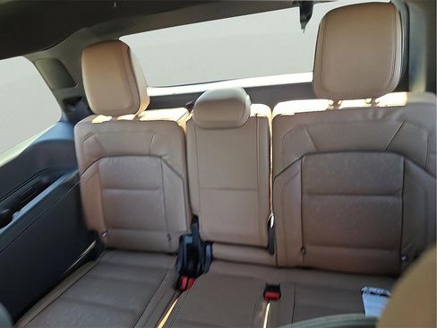 New 2025 Lincoln Navigator Black Label image 9