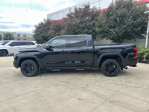 Used 2024 Toyota Tundra SR5 w/ SR5 Premium Package AWD/4WD image 12