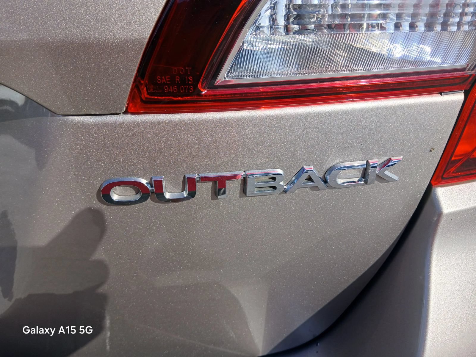 Used 2018 Subaru Outback 2.5i Limited AWD/4WD image 32