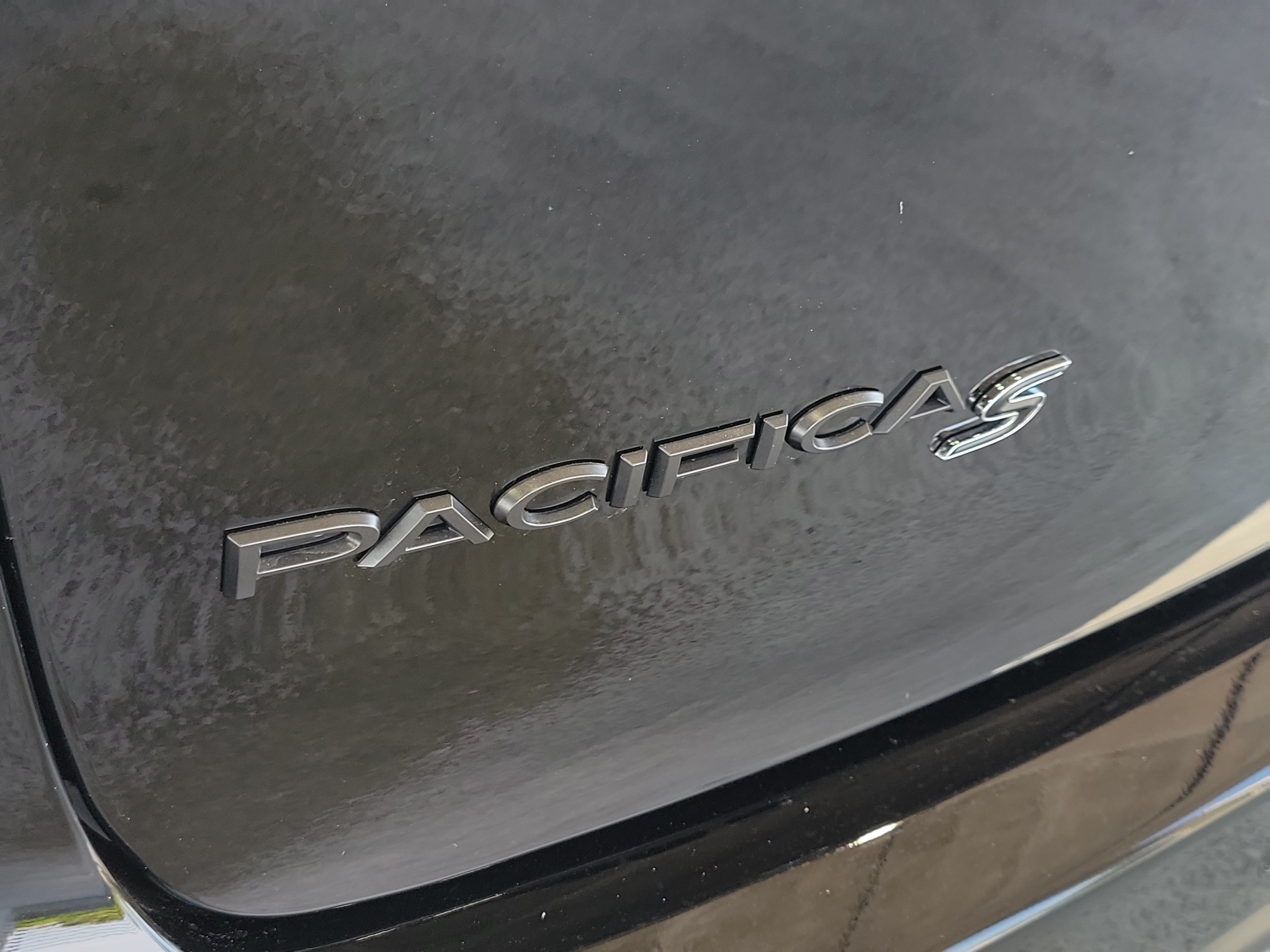 New 2026 Chrysler Pacifica Select w/ S Appearance Package FWD image 7