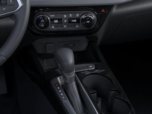 New 2026 Chevrolet Trax LT w/ Driver Confidence Package FWD image 23