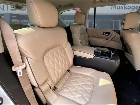 Used 2023 Nissan Armada Platinum w/ Captain's Chairs Package RWD image 24