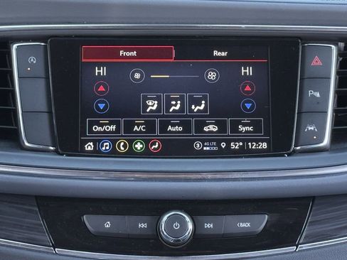 Used 2024 Buick Enclave Essence w/ Sport Touring Edition image 16