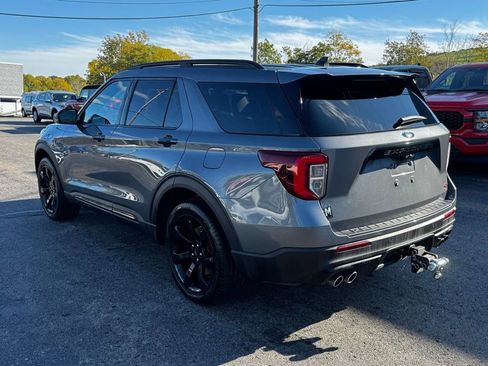 Used 2024 Ford Explorer ST w/ Equipment Group 401A image 8