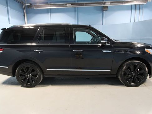 Used 2024 Lincoln Navigator Reserve AWD/4WD image 41