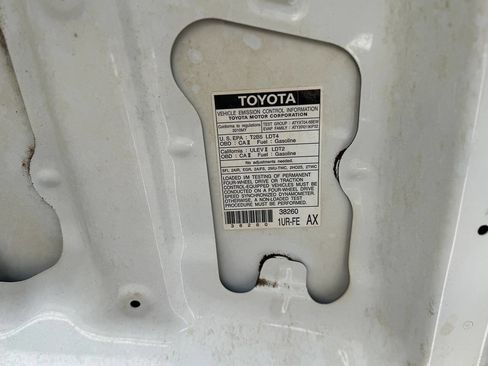 Used 2010 Toyota Tundra 4x4 Regular Cab Long Bed image 75