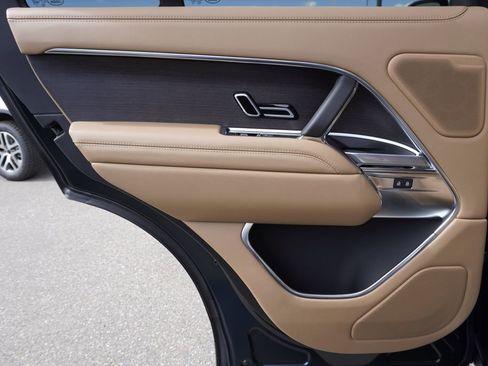 New 2026 Land Rover Range Rover SE AWD/4WD image 28