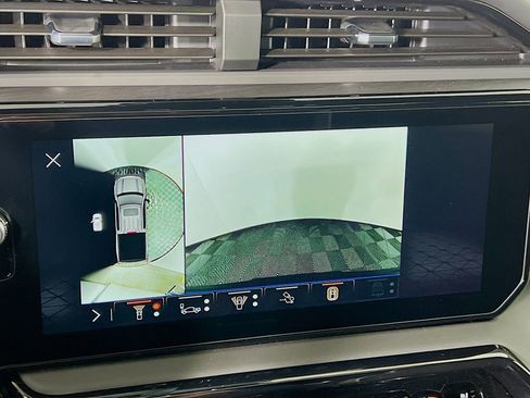 Certified 2025 GMC Sierra 1500 AT4X image 13