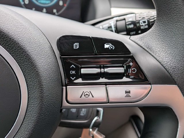 Certified 2024 Hyundai Tucson SE FWD image 27