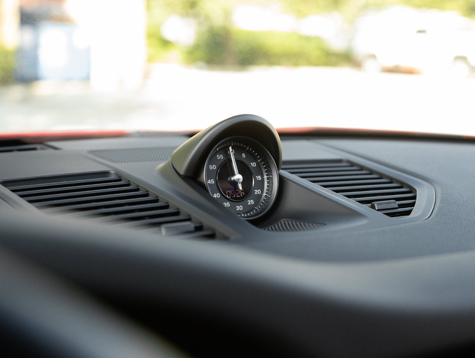 Certified 2022 Porsche 911 Carrera GTS RWD image 24