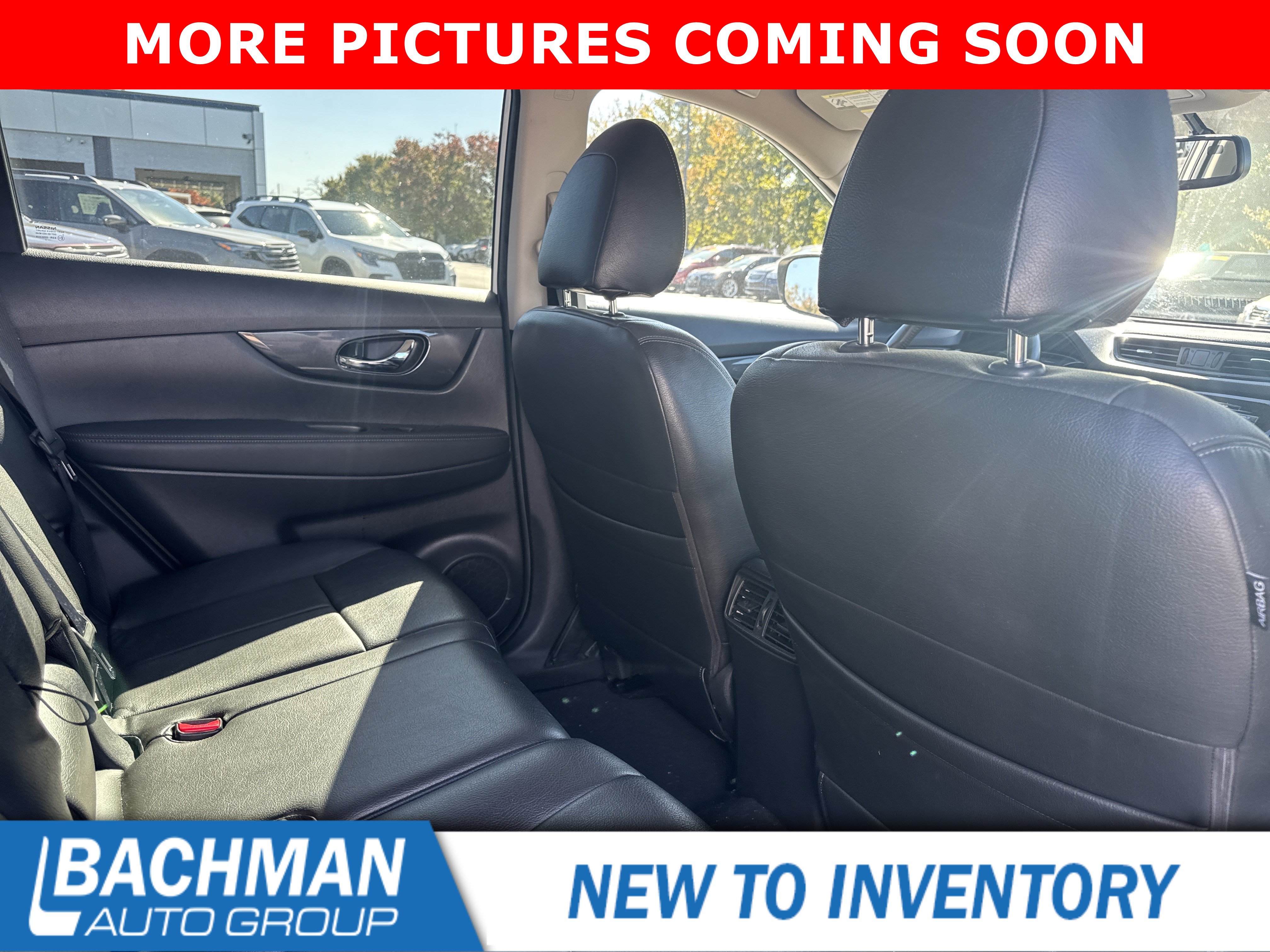 Used 2017 Nissan Rogue SV w/ SV Premium Package AWD/4WD image 7