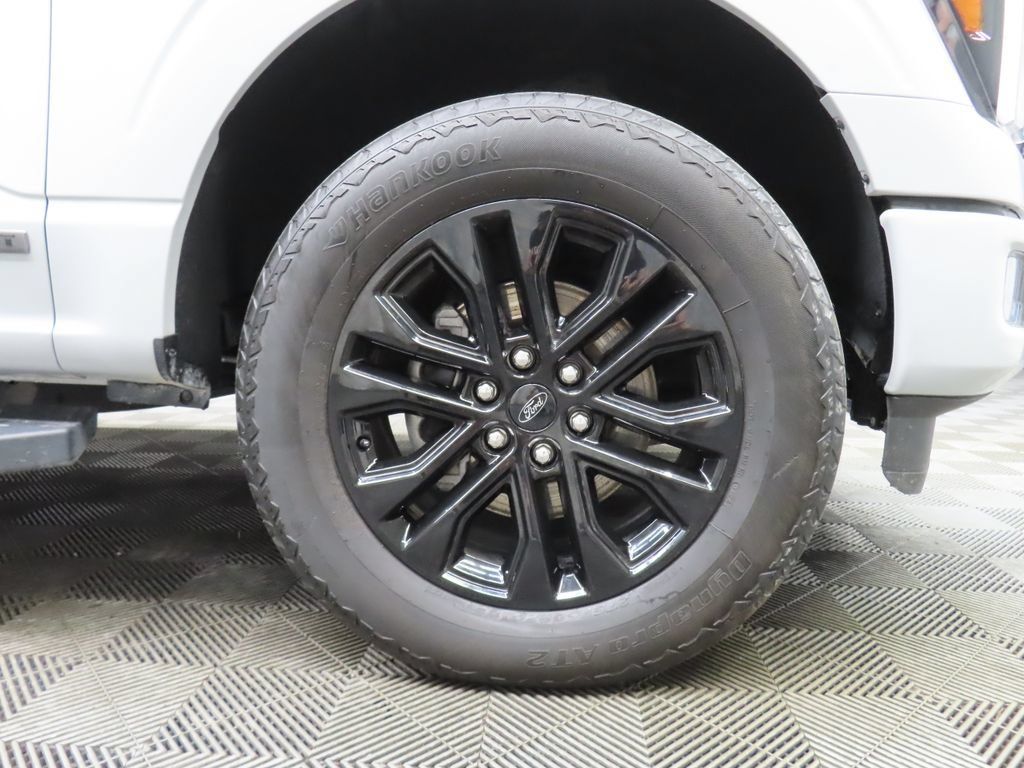 Used 2024 Ford F150 Lariat w/ Equipment Group 502A High AWD/4WD image 11