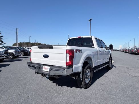 Used 2019 Ford F350 Lariat w/ Lariat Ultimate Package image 5