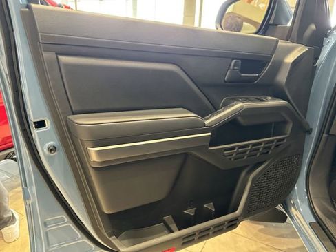 New 2026 Toyota Tacoma SR5 AWD/4WD image 11