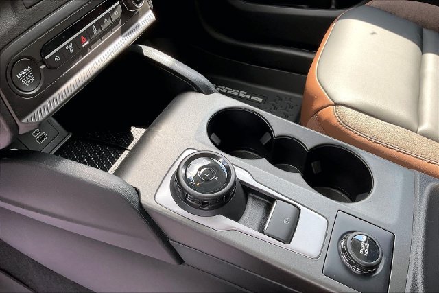 New 2026 Ford Bronco Sport Outer Banks w/ Outer Banks Tech Package+ AWD/4WD image 29