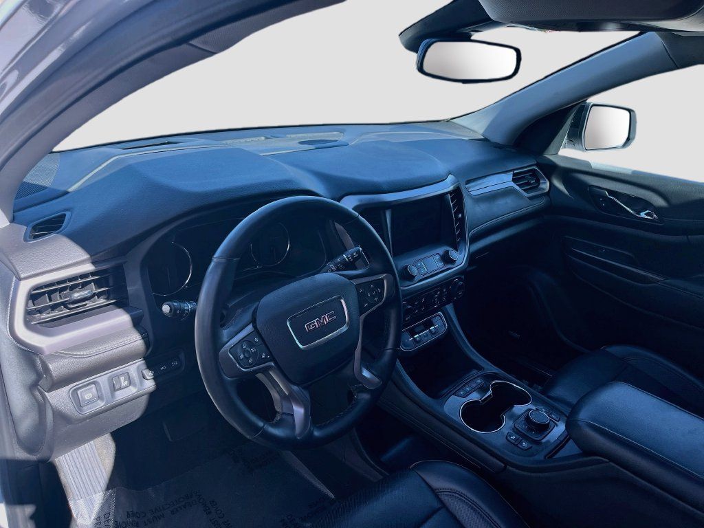 Used 2023 GMC Acadia AT4 w/ Technology Package AWD/4WD image 9