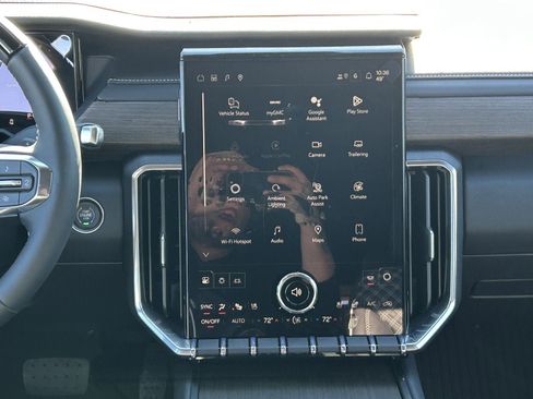 New 2026 GMC Acadia Denali w/ Super Cruise Package image 20