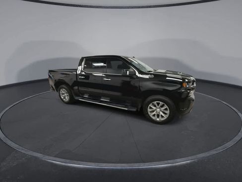 Used 2022 Chevrolet Silverado 1500 High Country w/ Safety Package II AWD/4WD image 2