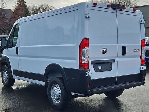 New 2026 RAM ProMaster 1500 w/ Convenience Group image 5
