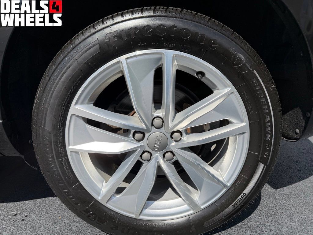 Used 2017 Audi Q3 2.0T Premium Plus w/ Premium Plus Package AWD/4WD image 15