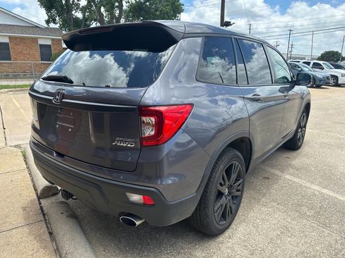 Used 2021 Honda Passport Sport image 4