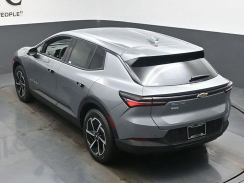 New 2026 Chevrolet Equinox EV LT w/ Comfort Package image 19