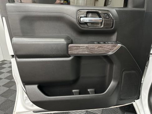 Used 2020 Chevrolet Silverado 1500 LT Trail Boss w/ Convenience Package image 23