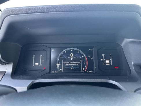 Certified 2024 Toyota Tacoma SR5 image 21