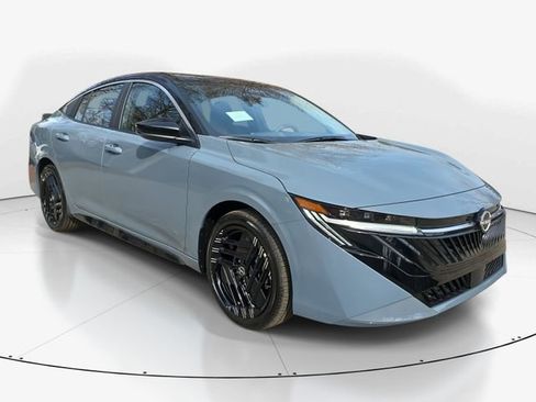 New 2026 Nissan Sentra SR w/ SR Premium Package image 2