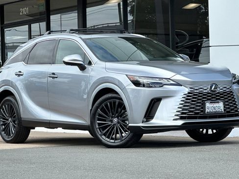 Used 2025 Lexus RX 350h w/ Convenience Package AWD/4WD image 2