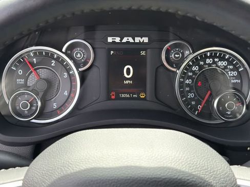 Used 2024 RAM 3500 Big Horn w/ Sport Appearance Package image 23