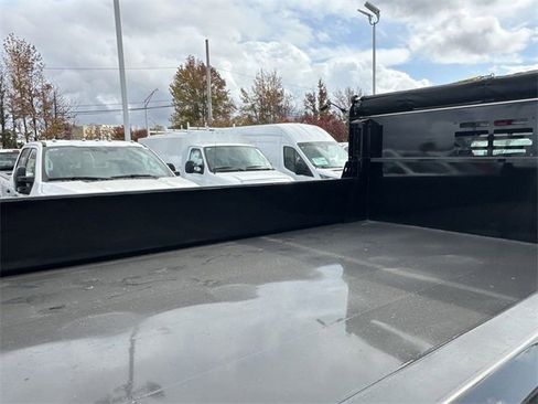 New 2024 Ford F550 4x4 Regular Cab Super Duty image 37