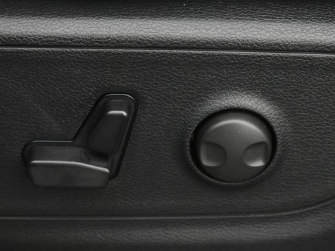 New 2026 RAM 1500 Big Horn AWD/4WD image 12