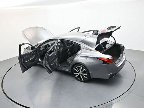 Used 2020 Nissan Altima 2.5 SR FWD image 54