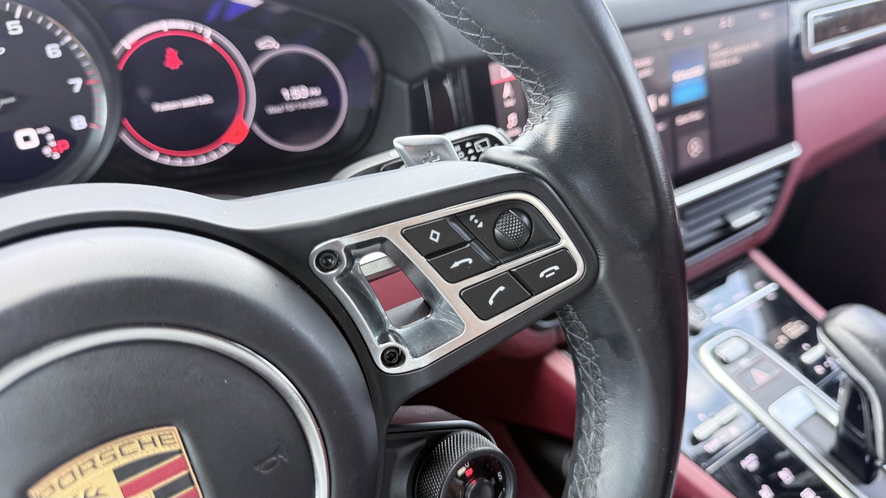 Used 2021 Porsche Cayenne Turbo AWD/4WD image 62