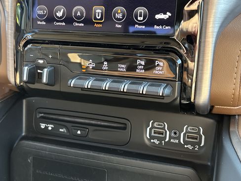 Used 2019 RAM 1500 Limited AWD/4WD image 10