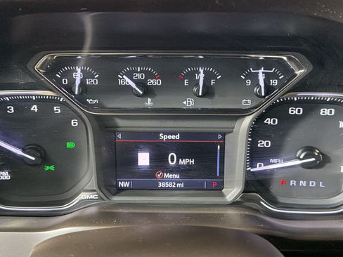 Used 2020 GMC Sierra 1500 SLT w/ SLT Premium Plus Package RWD image 19