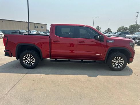 Used 2023 GMC Sierra 1500 AT4 w/ Technology Package AWD/4WD image 37