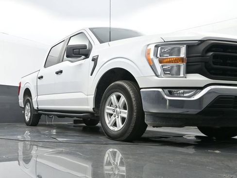 Used 2022 Ford F150 XL w/ Trailer Tow Package image 9