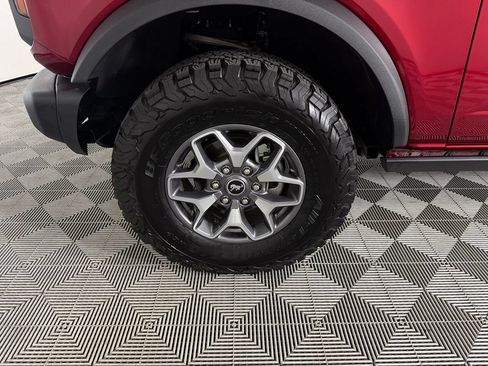 Used 2025 Ford Bronco Badlands AWD/4WD image 12