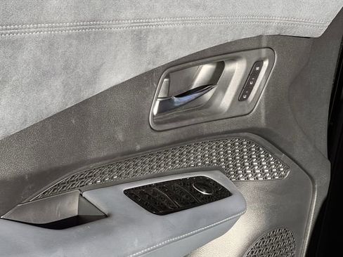 Used 2023 Nissan Ariya Platinum+ image 21