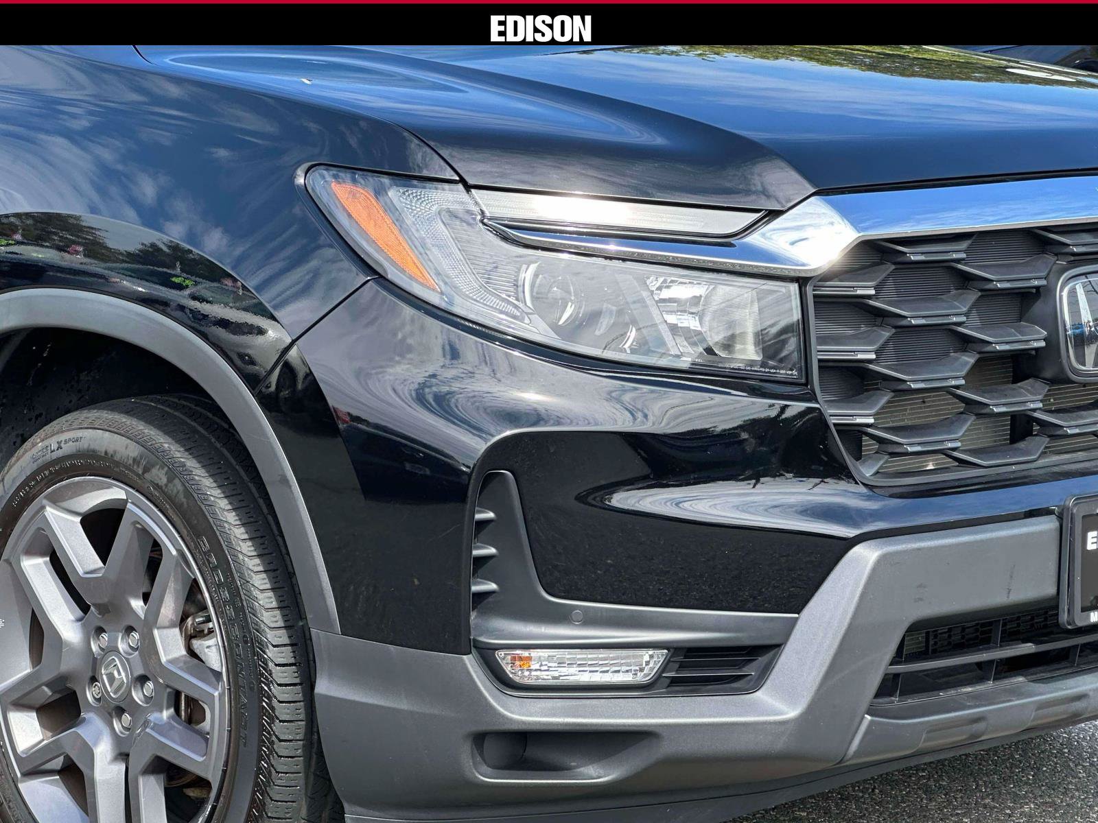 Used 2023 Honda Passport EX-L image 7