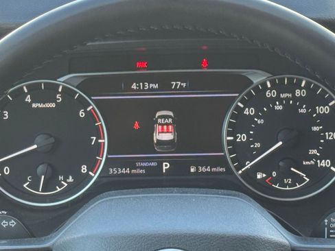 Used 2025 Nissan Rogue SV FWD image 42