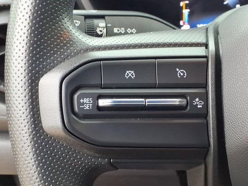 Used 2023 Chevrolet Colorado Trail Boss w/ Technology Package AWD/4WD image 21