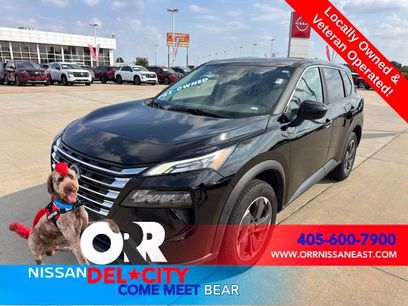Used 2025 Nissan Rogue SV