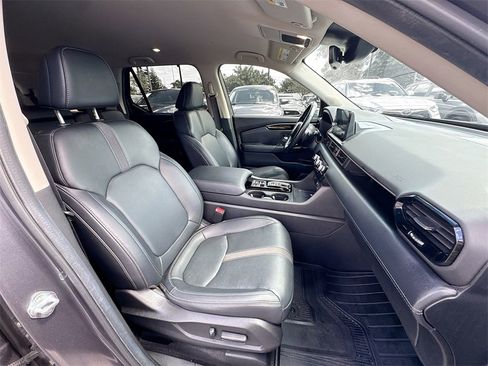Used 2025 Honda Pilot EX-L image 29