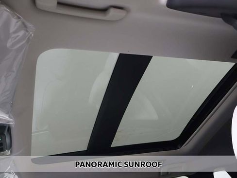 New 2025 Mitsubishi Outlander AWD image 4